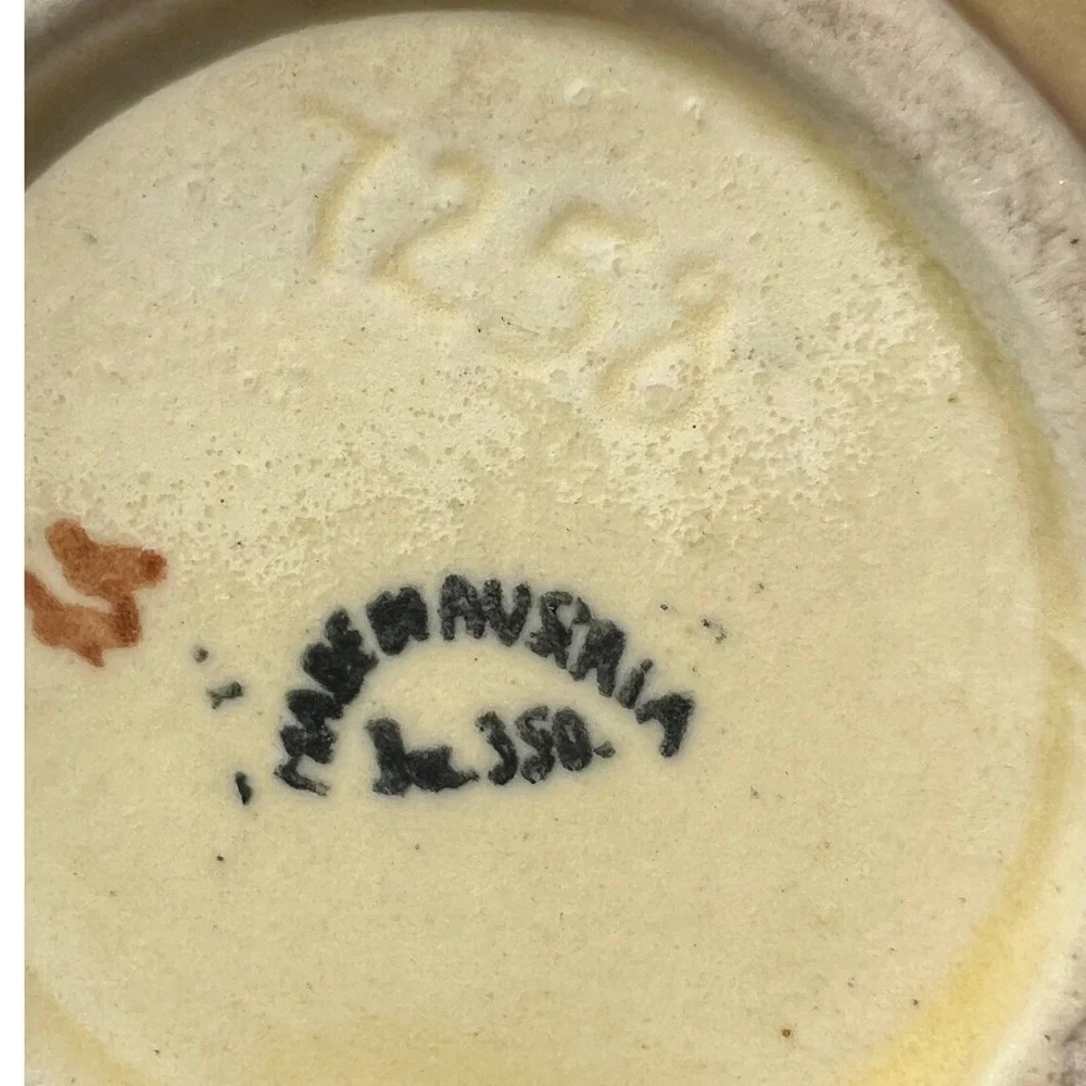 N/A antique ceramic